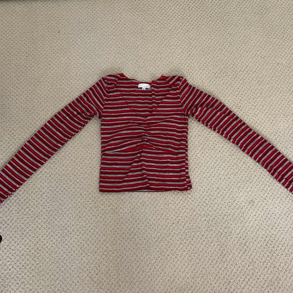 Stripped long sleeve shirt